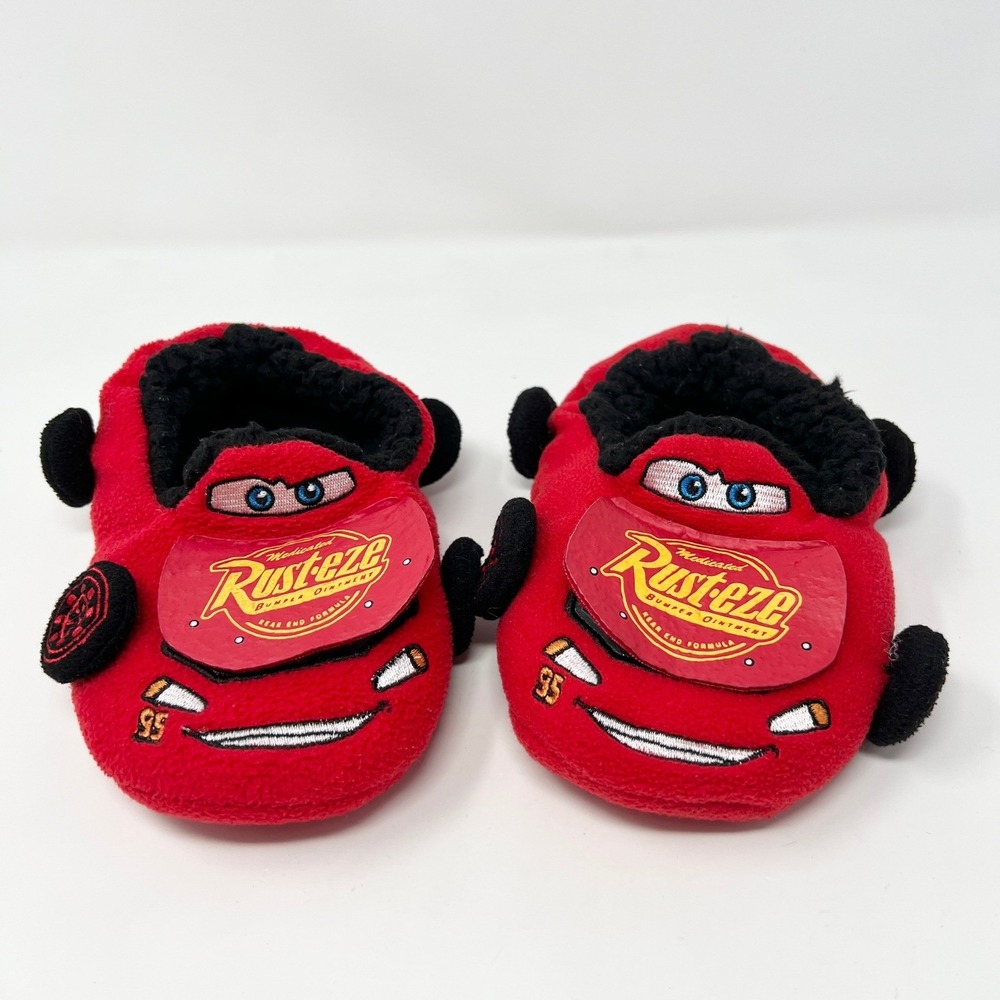 Disney Pixar Cars Lightning McQueen Red Plush 3D Slippers Kids Size M/L Rust-eze
